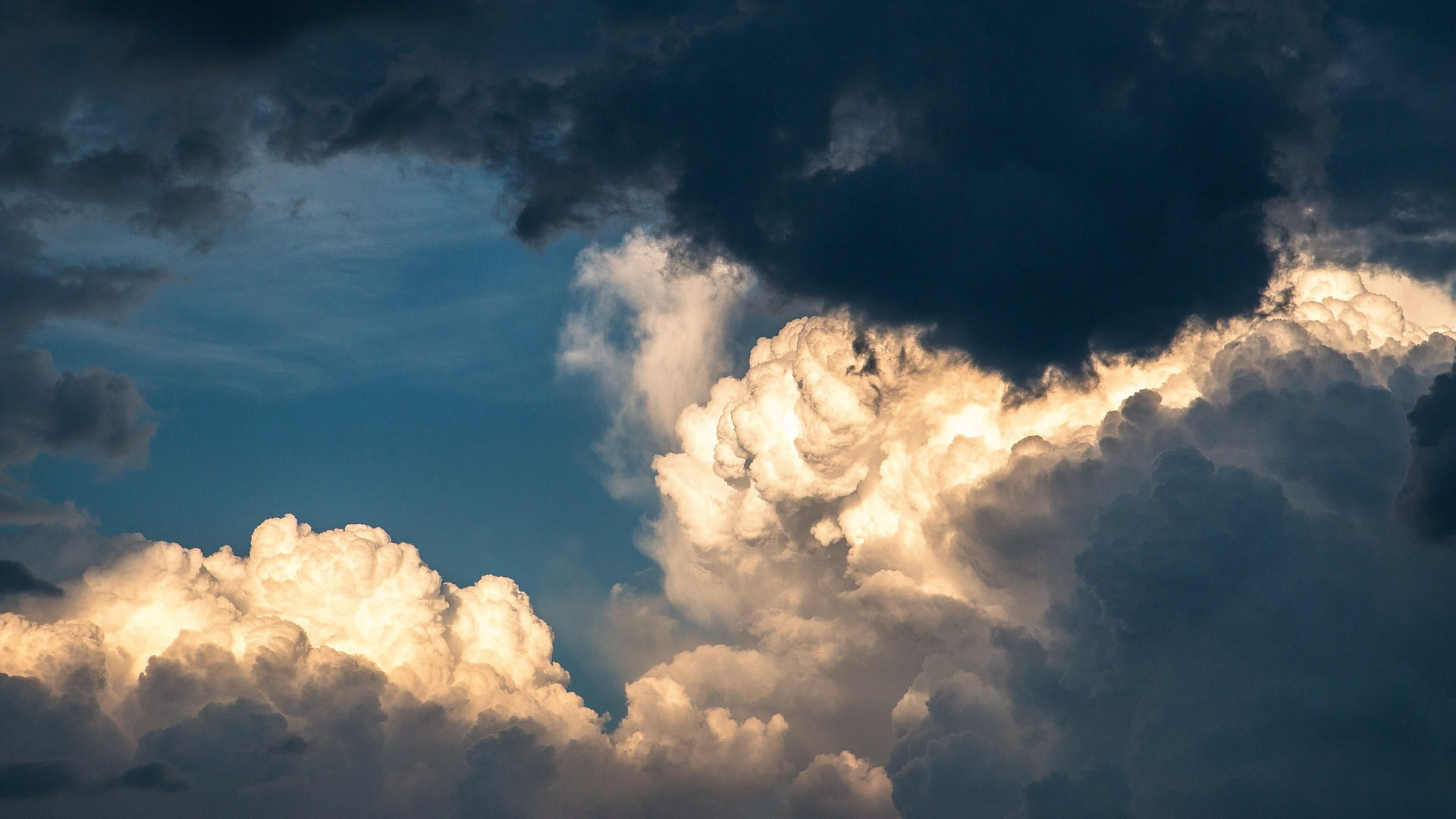 Clouds. Photo credit: phtorxp on Pixabay.