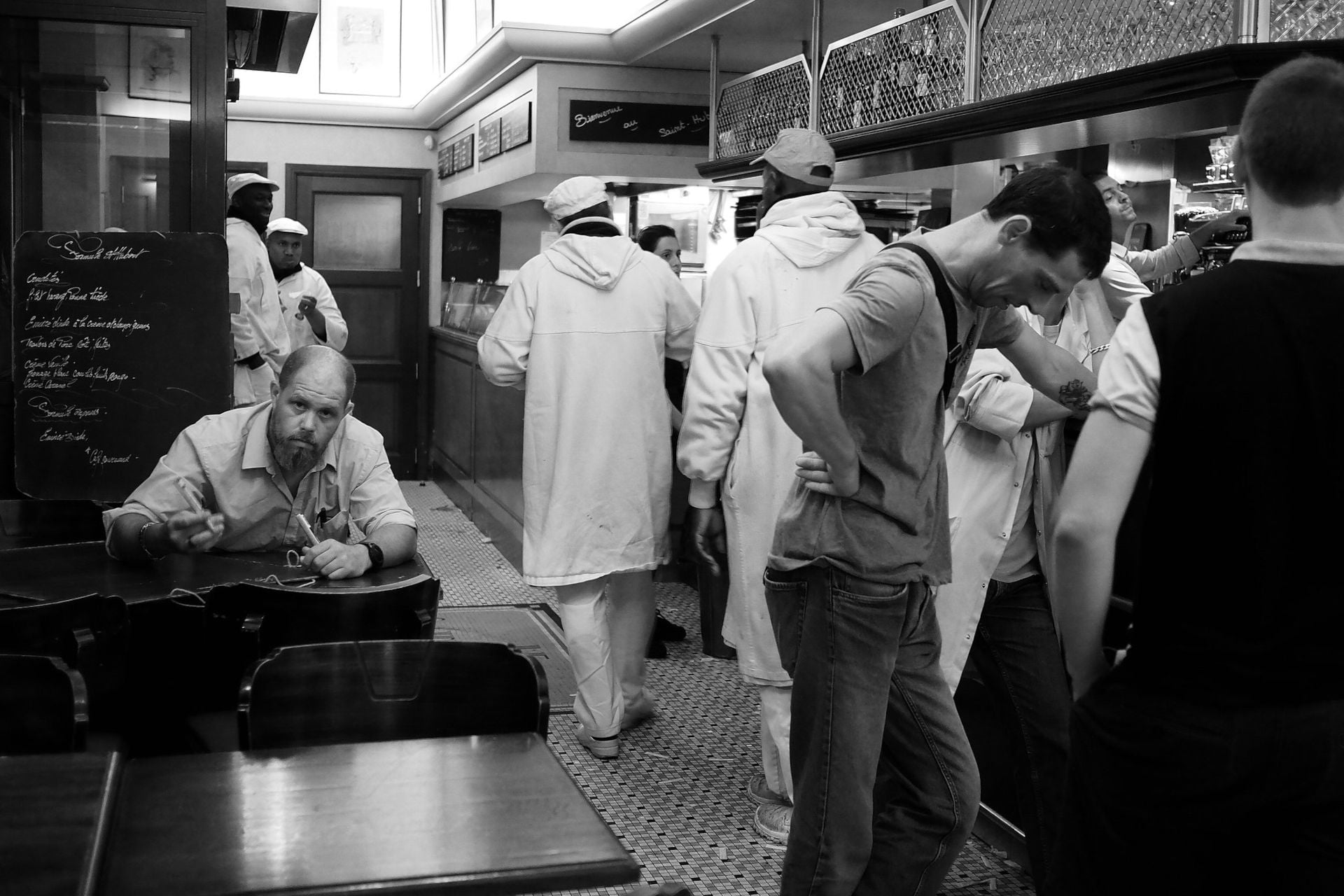 Pause. Image credit: Daniel Carrière on Openverse.